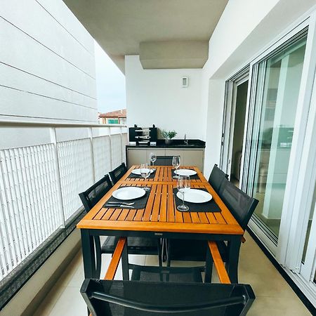 Aconchegante E Moderno Apartamento Pertissimo Da Praia Ubatuba Esterno foto