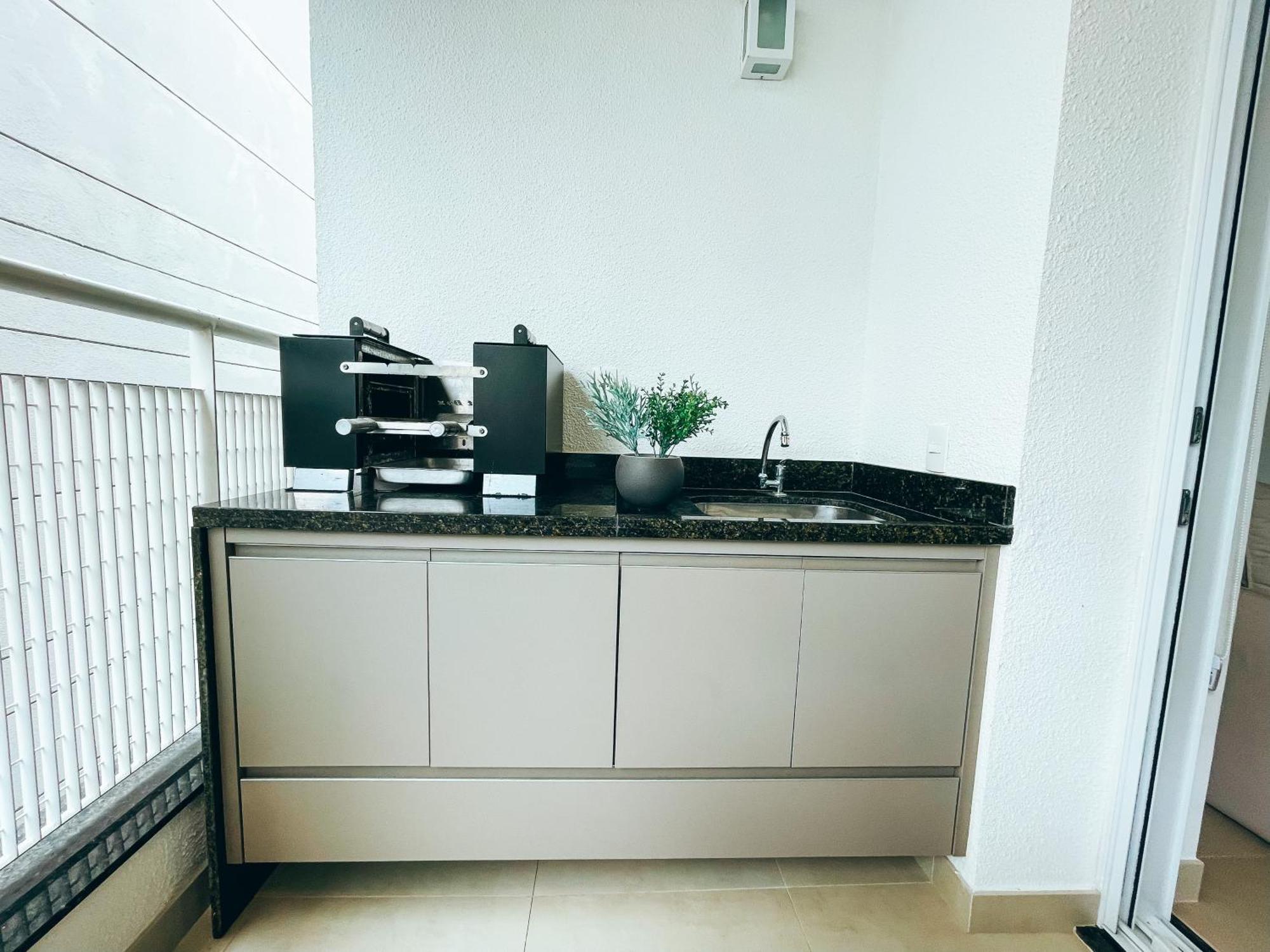 Aconchegante E Moderno Apartamento Pertissimo Da Praia Ubatuba Esterno foto