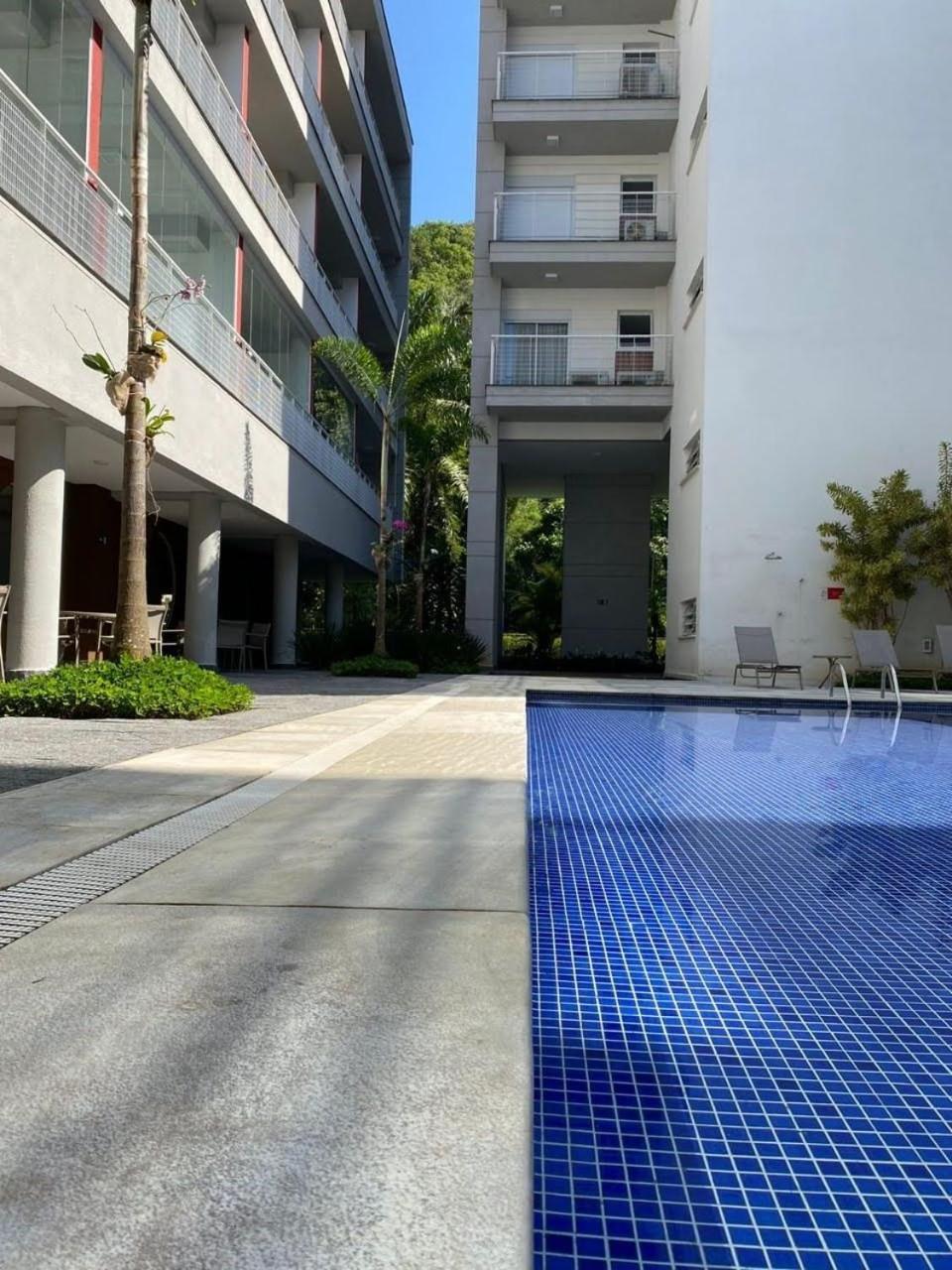 Aconchegante E Moderno Apartamento Pertissimo Da Praia Ubatuba Esterno foto